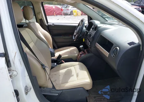 2015 Jeep Compass Sport z USA, uszkodzony, nr VIN 1C4NJDBB6FD423577